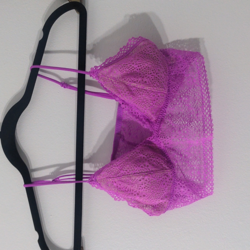 VS Lace Bralette